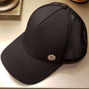 NWOT Lululemon Hat